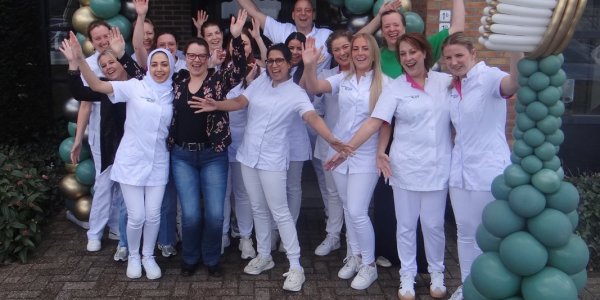 Foto: Jan-Joost Vlot groeide letterlijk op in de tandartspraktijk: 'Ik sliep overal doorheen'