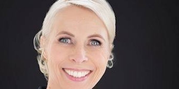 Foto: Privédetective Herma Kluin gastspreker tijdens Open Clubavond