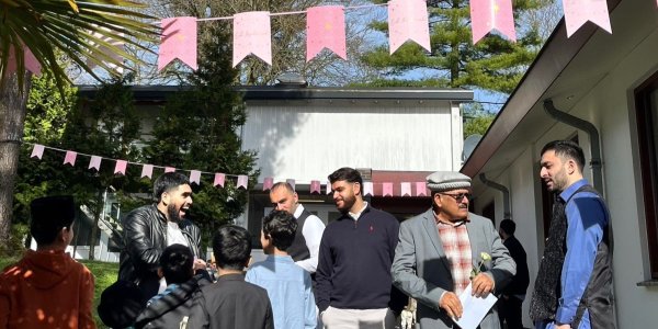 Foto: Suikerfeest in Nunspeet: ‘Niet zomaar een dag van blijdschap’